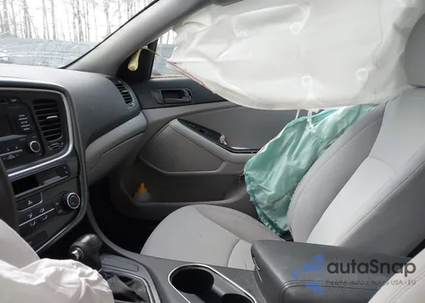 2015 Kia Optima Lx z USA, uszkodzony, nr VIN KNAGM4A70F5663440